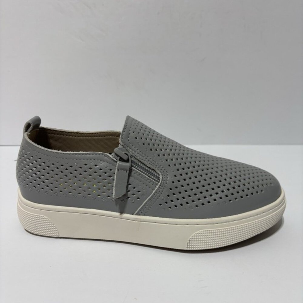 Propet Women’s Kate, Gray Slip-On Shoes, Size 6 Wide